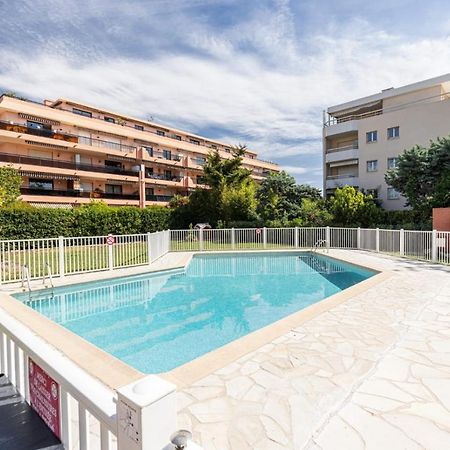 Pretty Studio Swimming Pool And Sea Cagnes-sur-Mer Kültér fotó